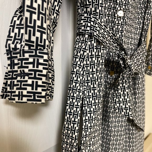 Tommy Hilfiger Black & White TH Logo Shirt Dress - Picture 5 of 15